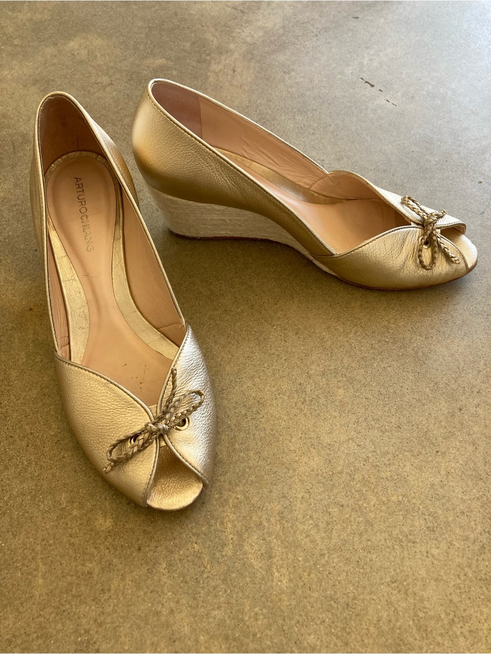 Gold Leather Wedge Heel Espadrille Peep Toe Shoes Size 9.5